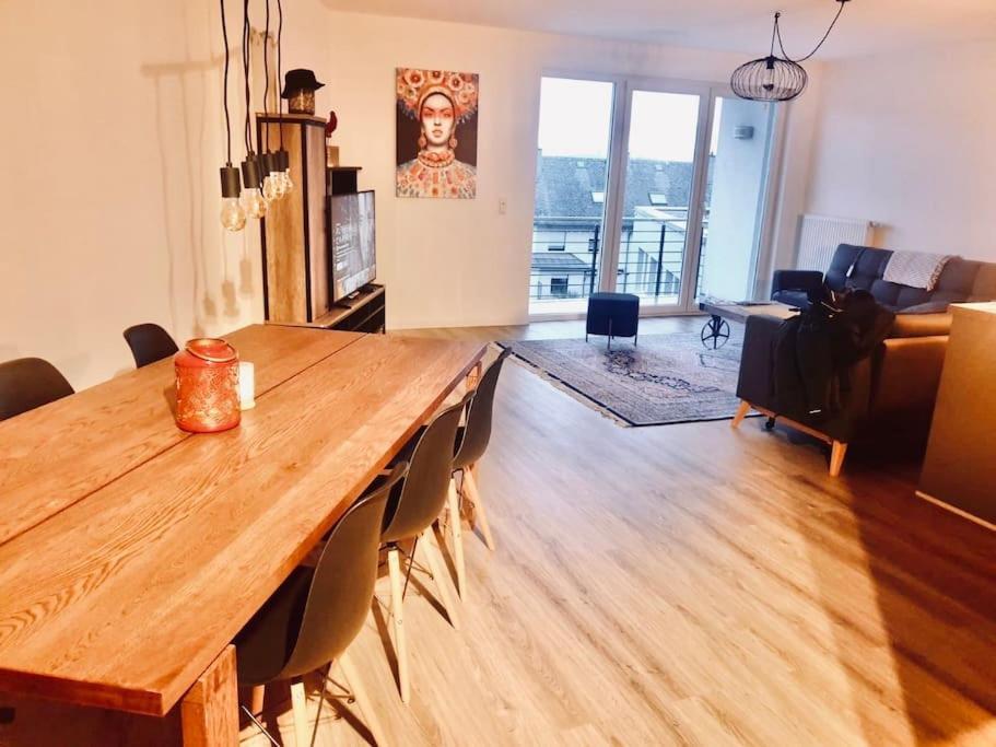 Large 2 Bedrooms Flat With Free Parking & Terrace Lussemburgo
